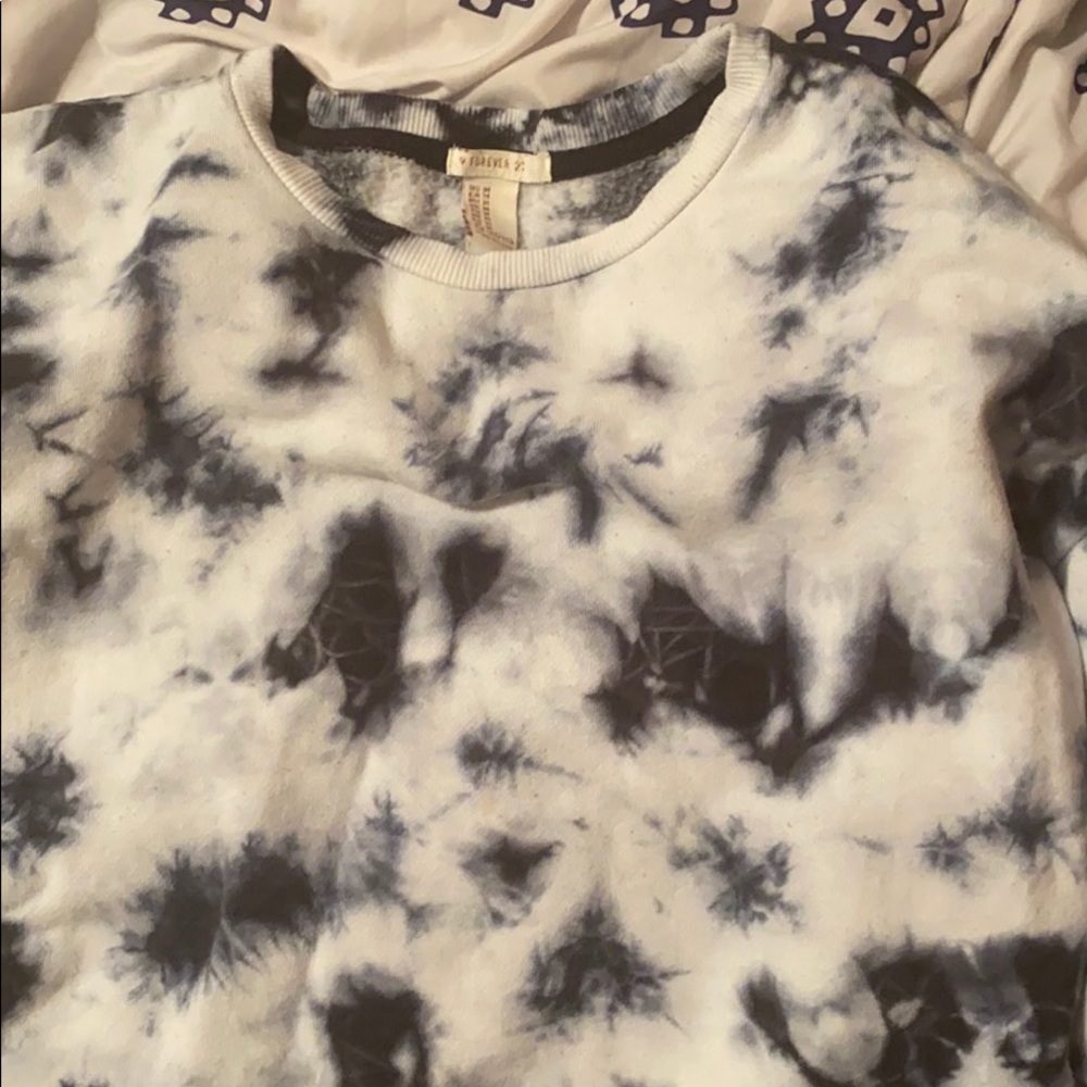 Used forever 21 cropped sweatshirt